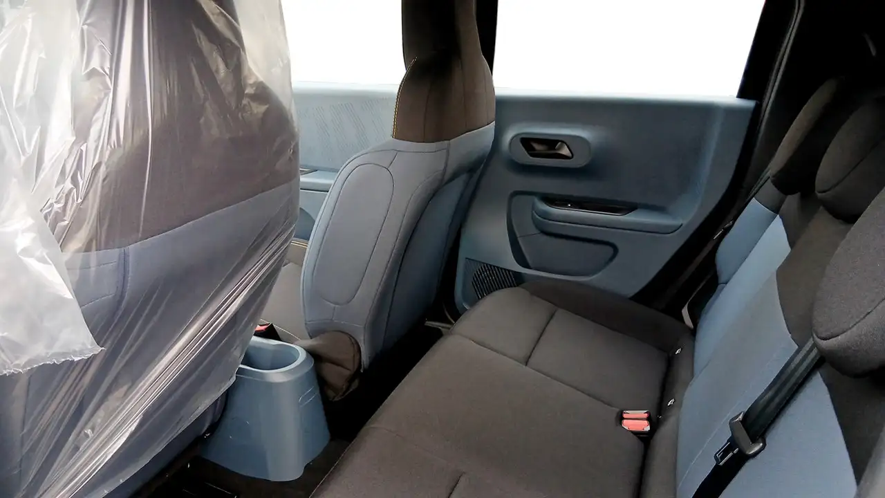 Fiat Grande Panda 1.2 Hybrid Icon 13