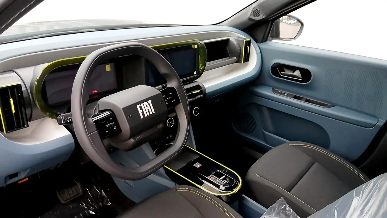 Fiat Grande Panda 1.2 Hybrid Icon 11