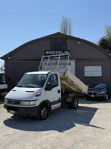 Iveco Daily Ribaltabile  Trilaterale