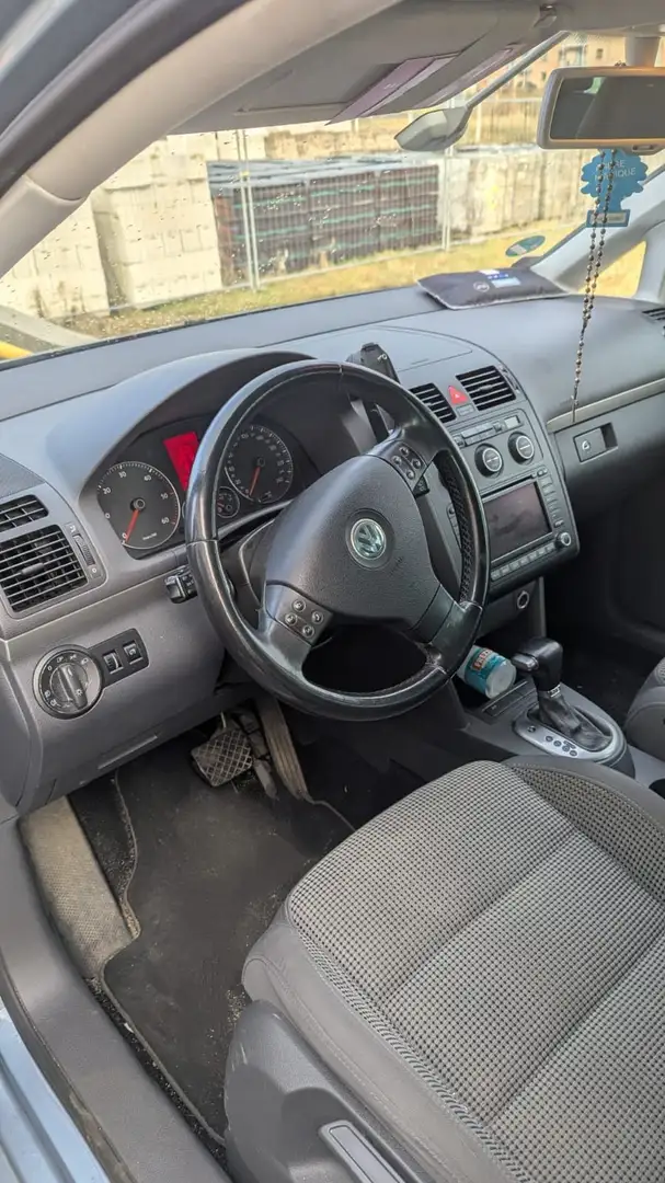 Volkswagen Touran Touran+2.0+TDI+DSG+Highline Blau - 2
