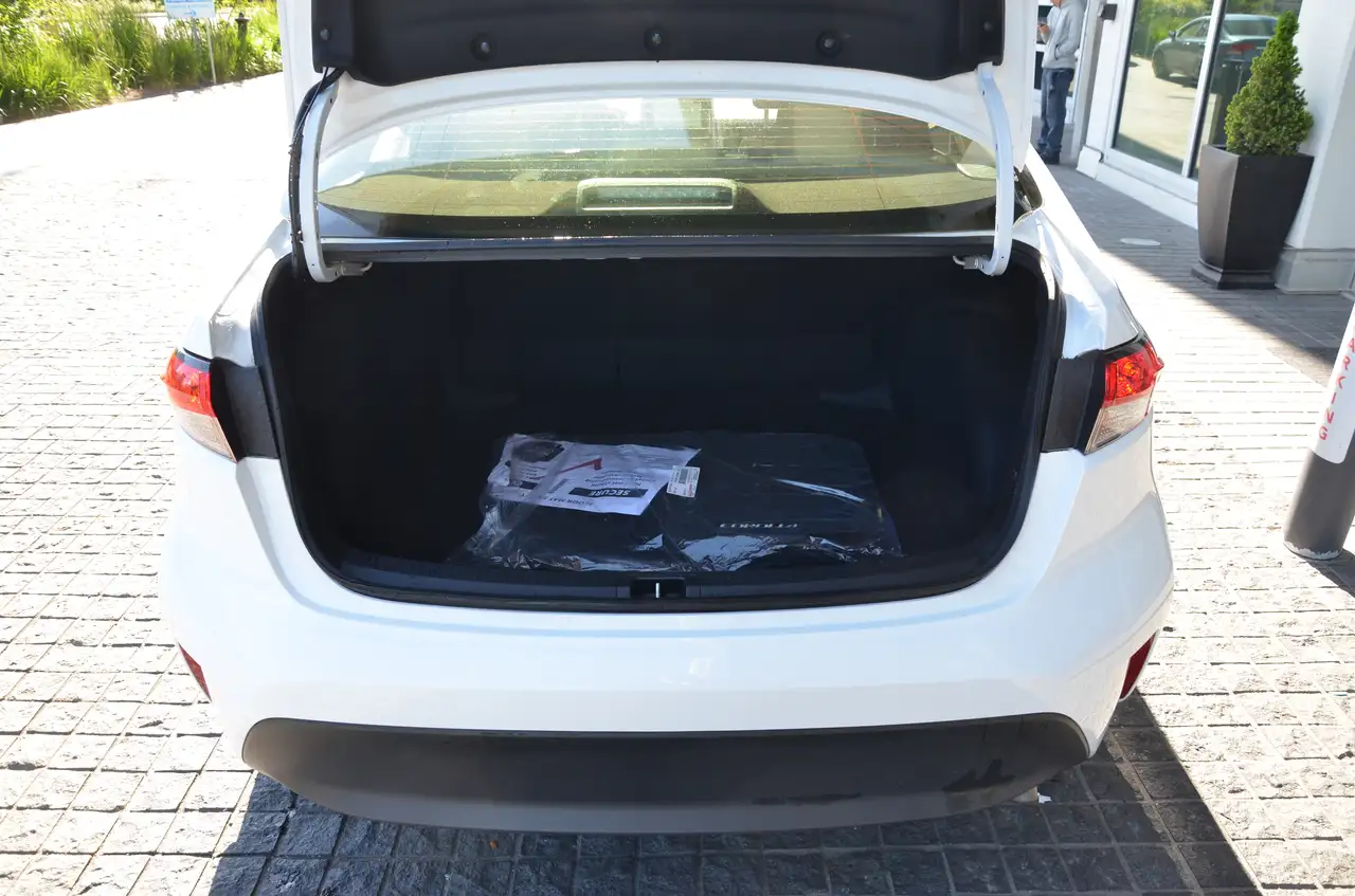Toyota Corolla снимка Toyota Corolla