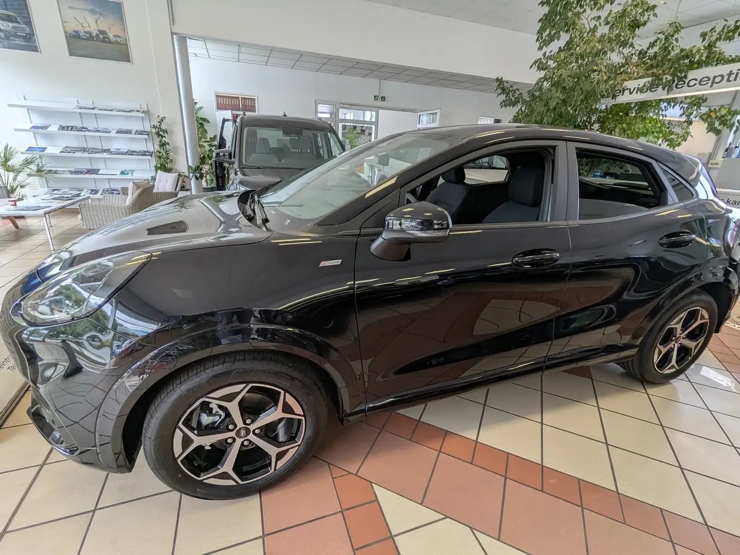 Ford Puma ST-Line Schwarz - 2