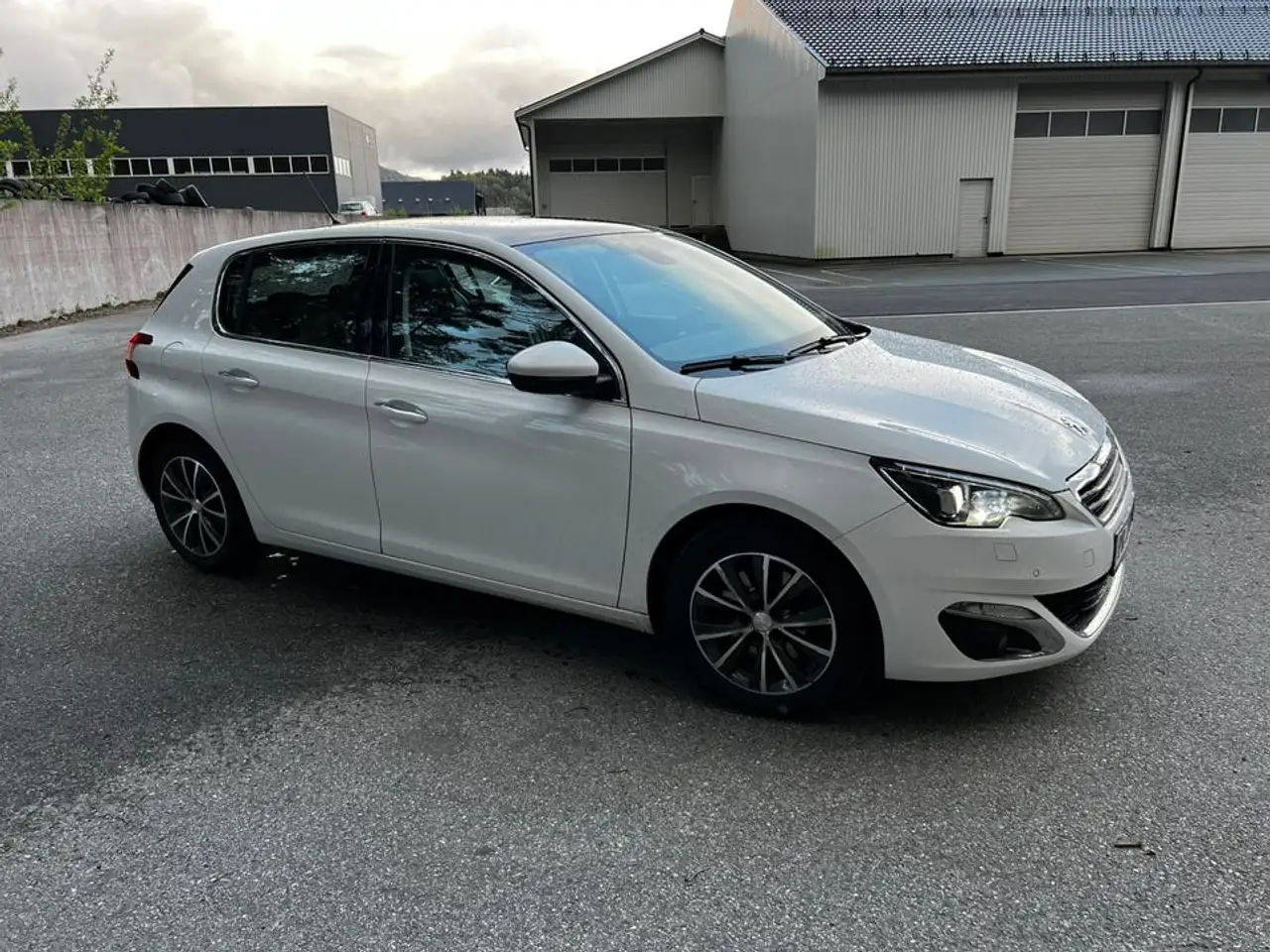 Peugeot 308 2.0 BlueHDi 150ch FAP BVM6 Allure