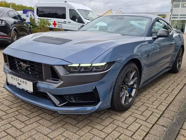 Ford Mustang 5.0 Ti-VCT V8  Dark Horse