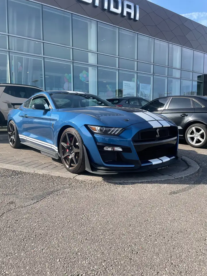 Ford Mustang снимка Ford Mustang