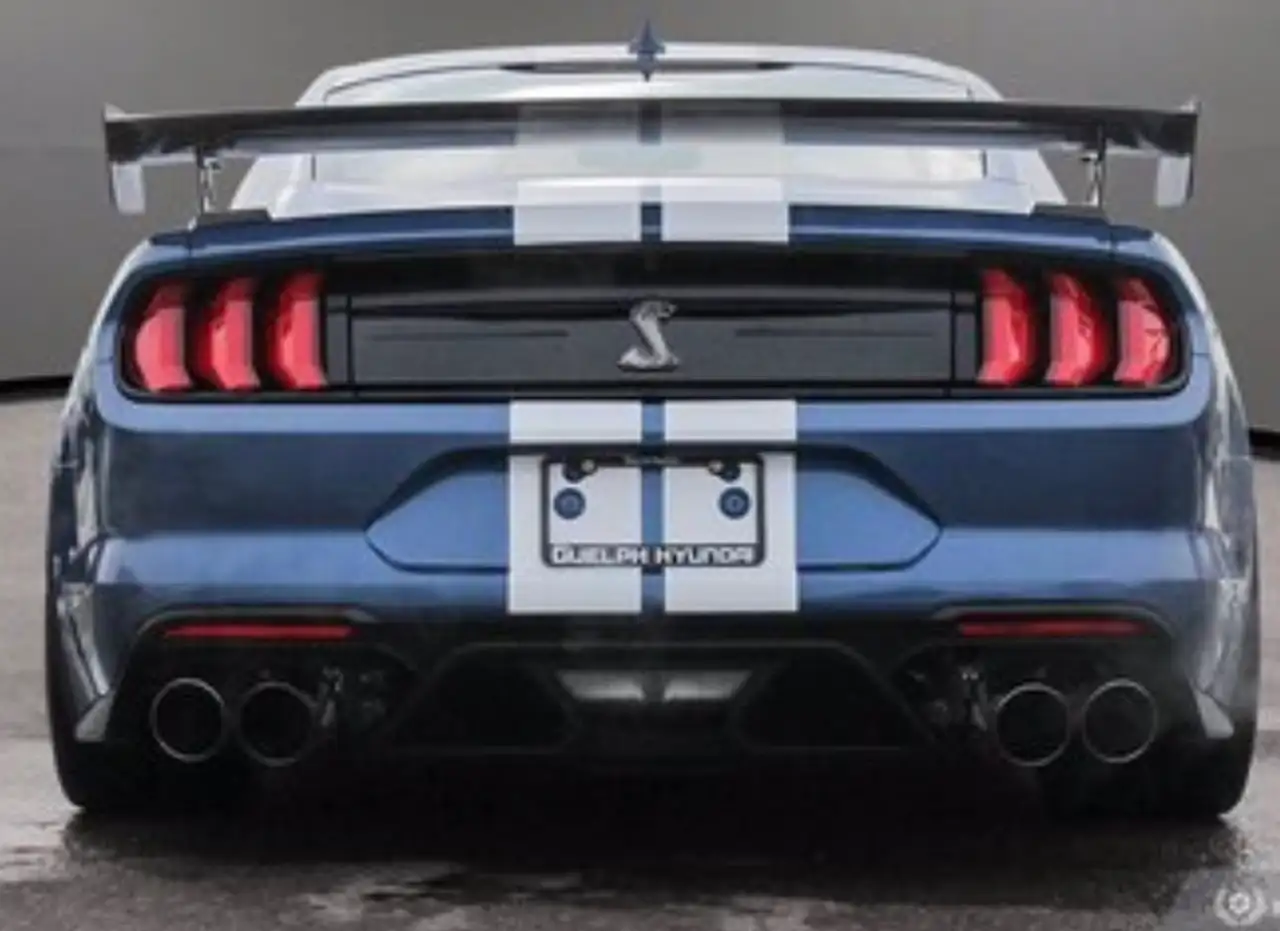 Ford Mustang снимка Ford Mustang