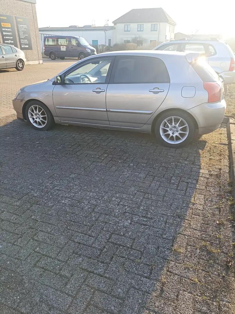 Toyota Corolla 1.8 TS - 2