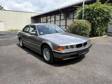 728iA