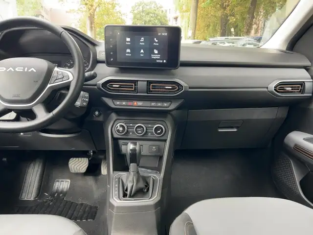 Dacia Sandero Stepway view 12