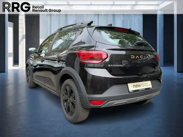 Dacia Sandero Stepway view 4