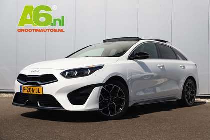 Kia ProCeed / pro_cee'd 1.5 T-GDi GT-Line 161PK Automaat Panoramadak Half