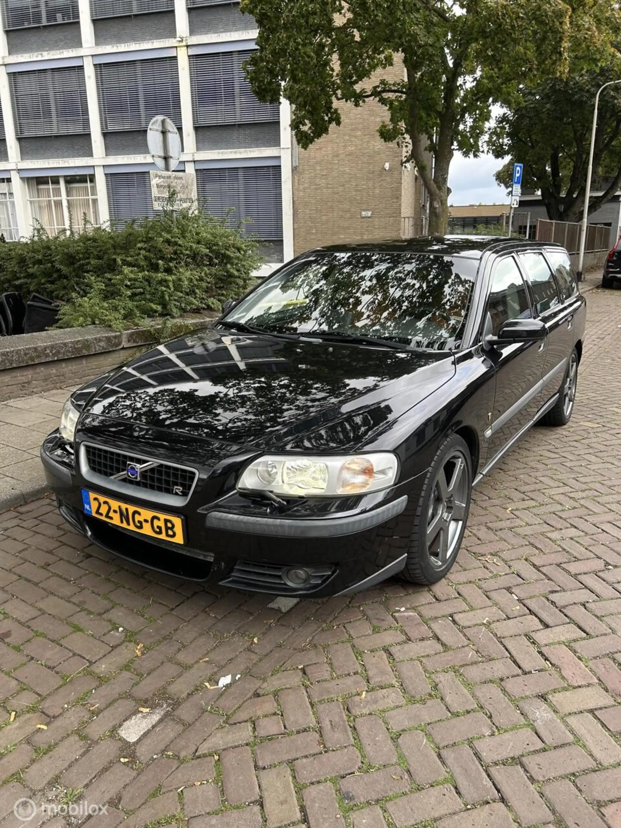 Volvo V70 2.5 R Geartronic
