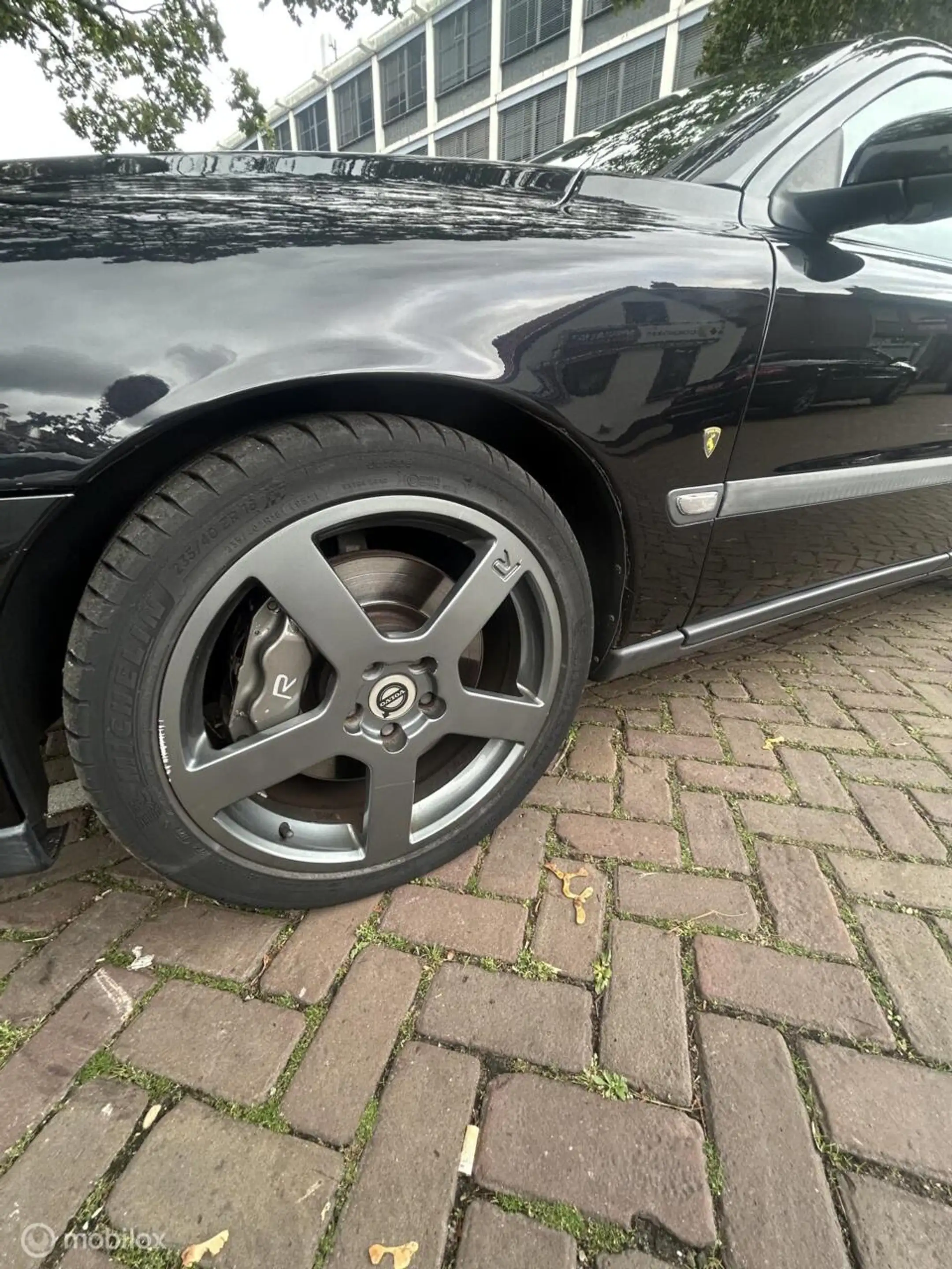 Volvo V70 2.5 R Geartronic — photo 12