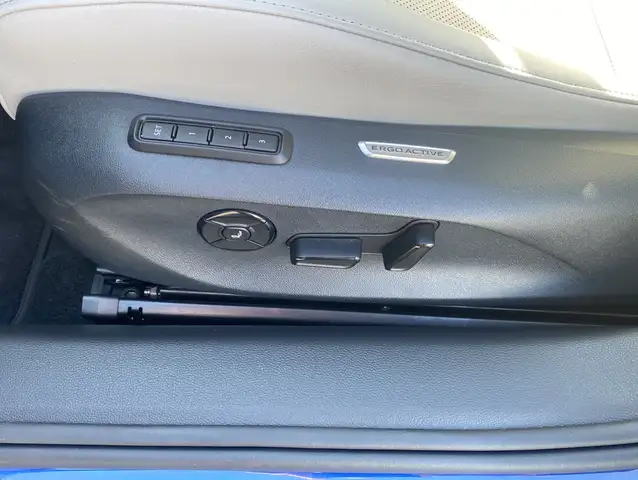 Volkswagen Passat view 6