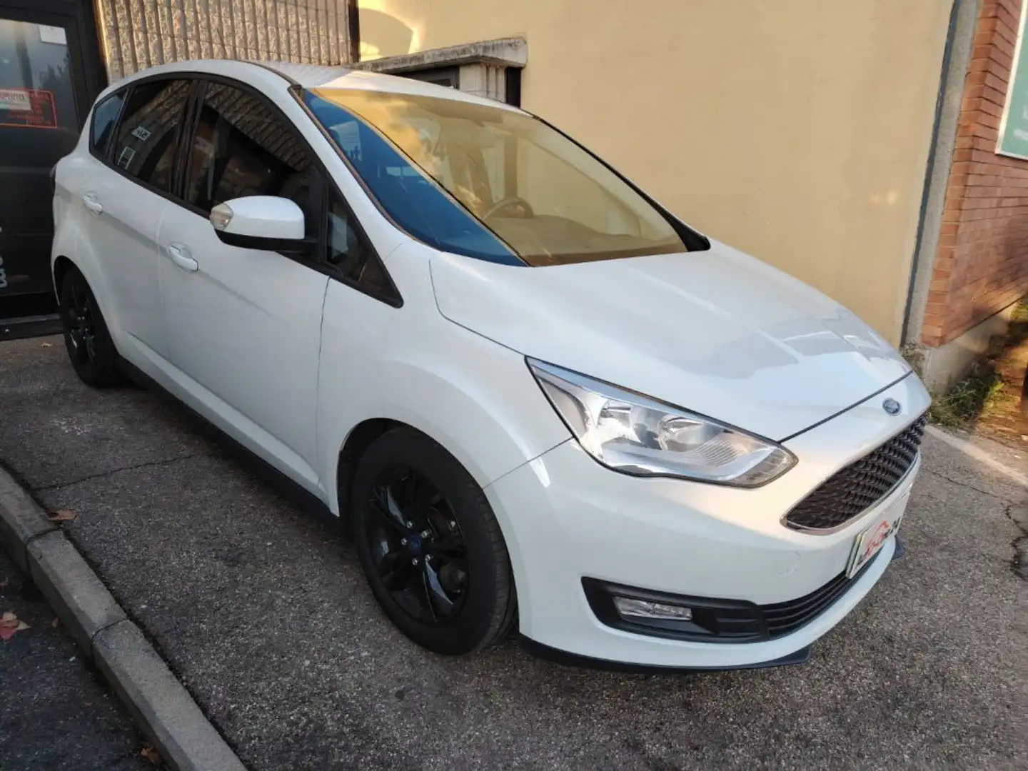 Ford C-Max 1.5 TDCi 120CV Powershift Start&Stop Titanium X Bianco - 2