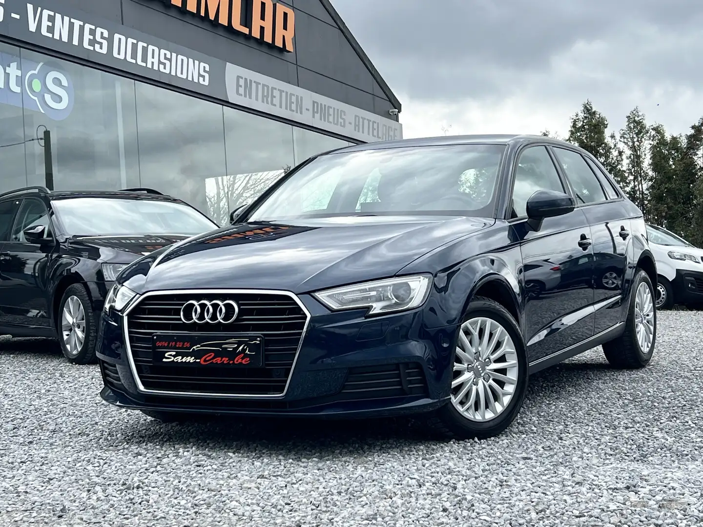 Audi A3 1.6 TDi XENON/NAVI **12 MOIS DE GARANTIE** Blauw - 1