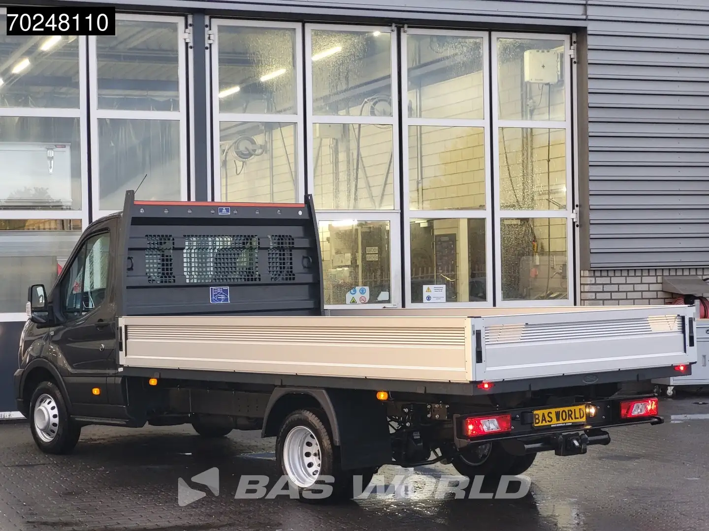 Ford Transit 165pk Open laadbak Dubbellucht Pritsche Trekhaak A Gris - 2