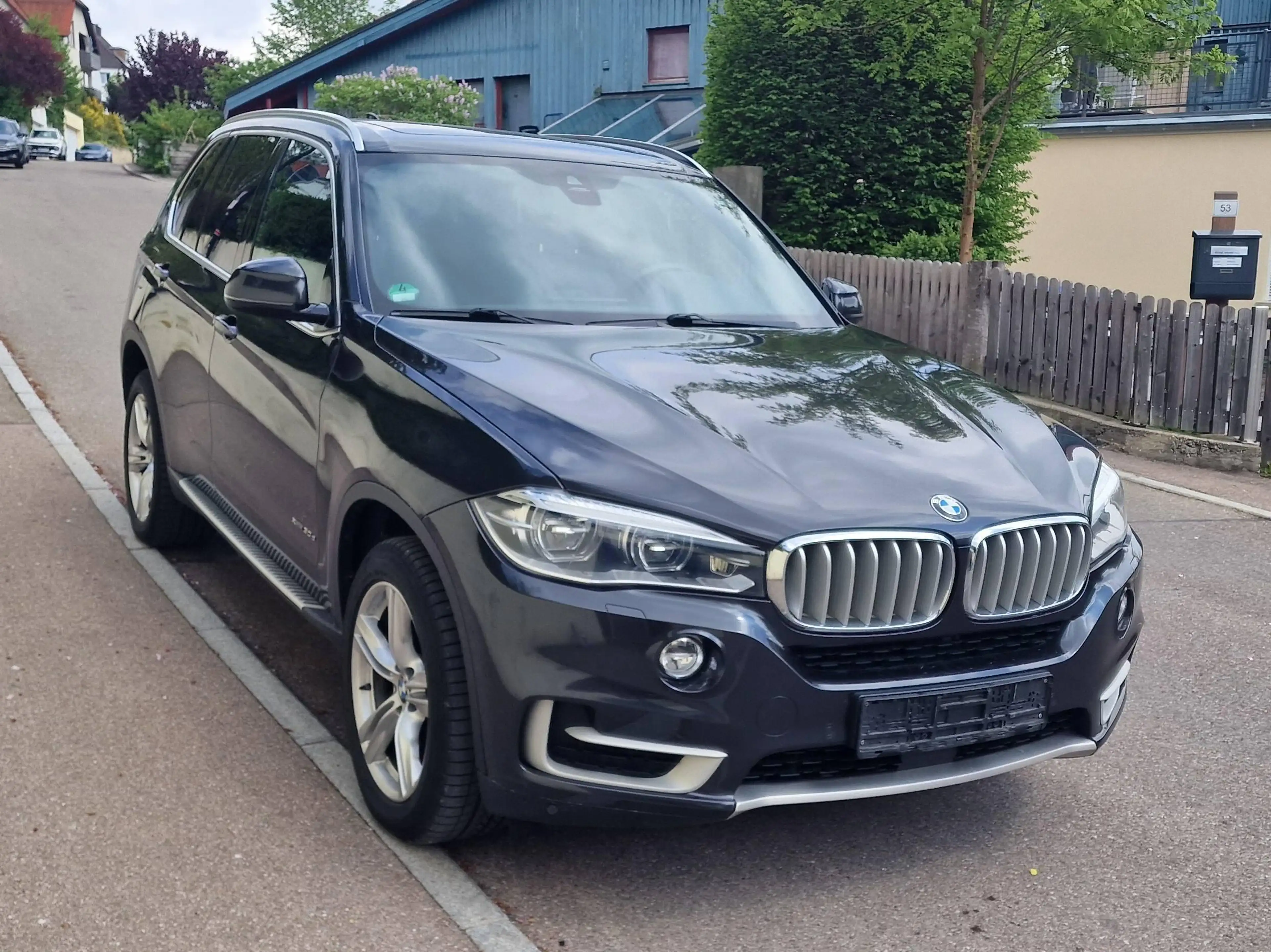 BMW X5 xDrive 30 d*7 SITZER*PANO*NAVI*MEMORY*LED*STANDHZG*AHK*VOLL*