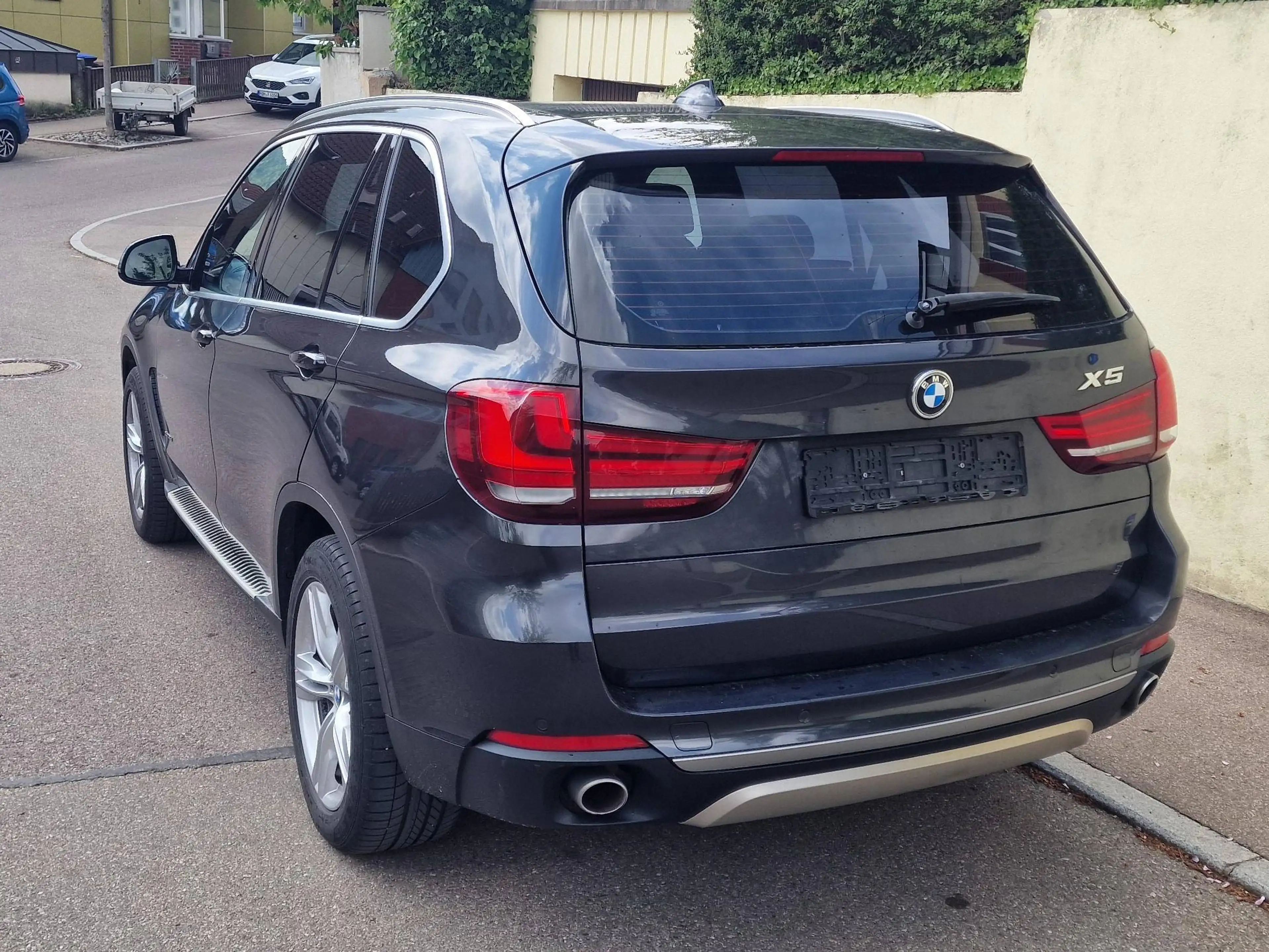 BMW X5 xDrive 30 d*7 SITZER*PANO*NAVI*MEMORY*LED*STANDHZG*AHK*VOLL* — photo 4
