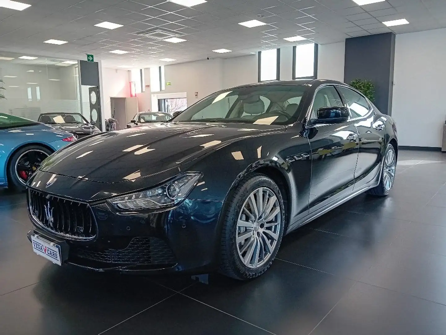 Maserati Ghibli V6 Diesel 275 CV Gris - 1
