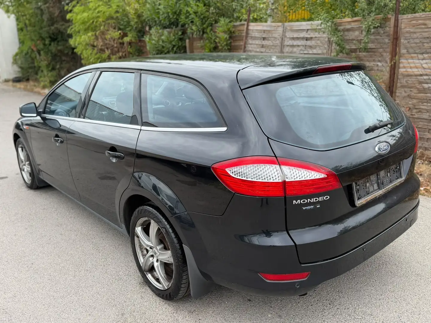 Ford Mondeo Titanium 2.0 TDCI - 1