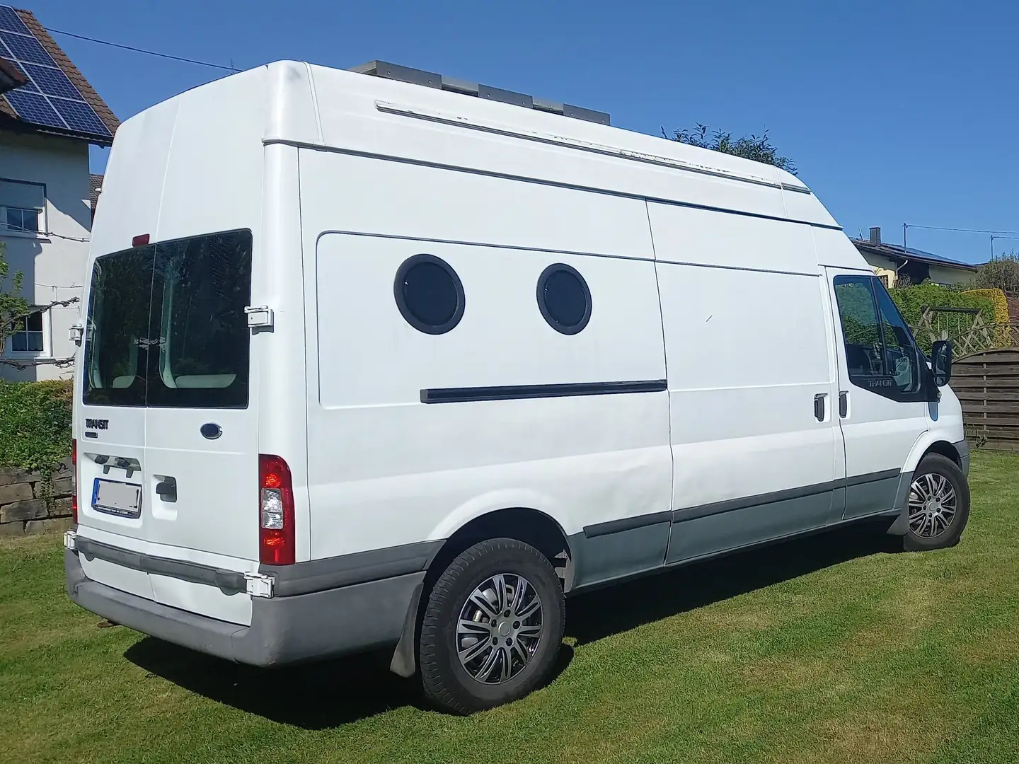Ford Transit Wohnmobil Camper Solar Weiß - 2
