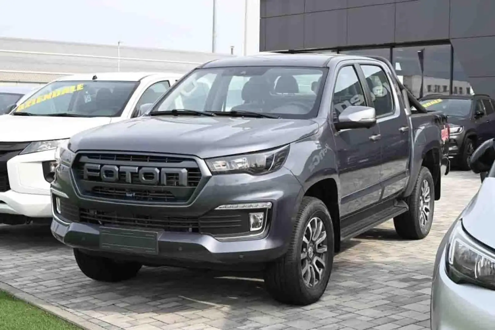 Foton Tunland G7 2.0 TDI Doppia Cabina 4WD Gris - 1