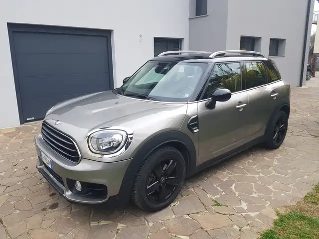 MINI Cooper Countryman Mini Countryman 1.5 Cooper-pari al nuovo-full