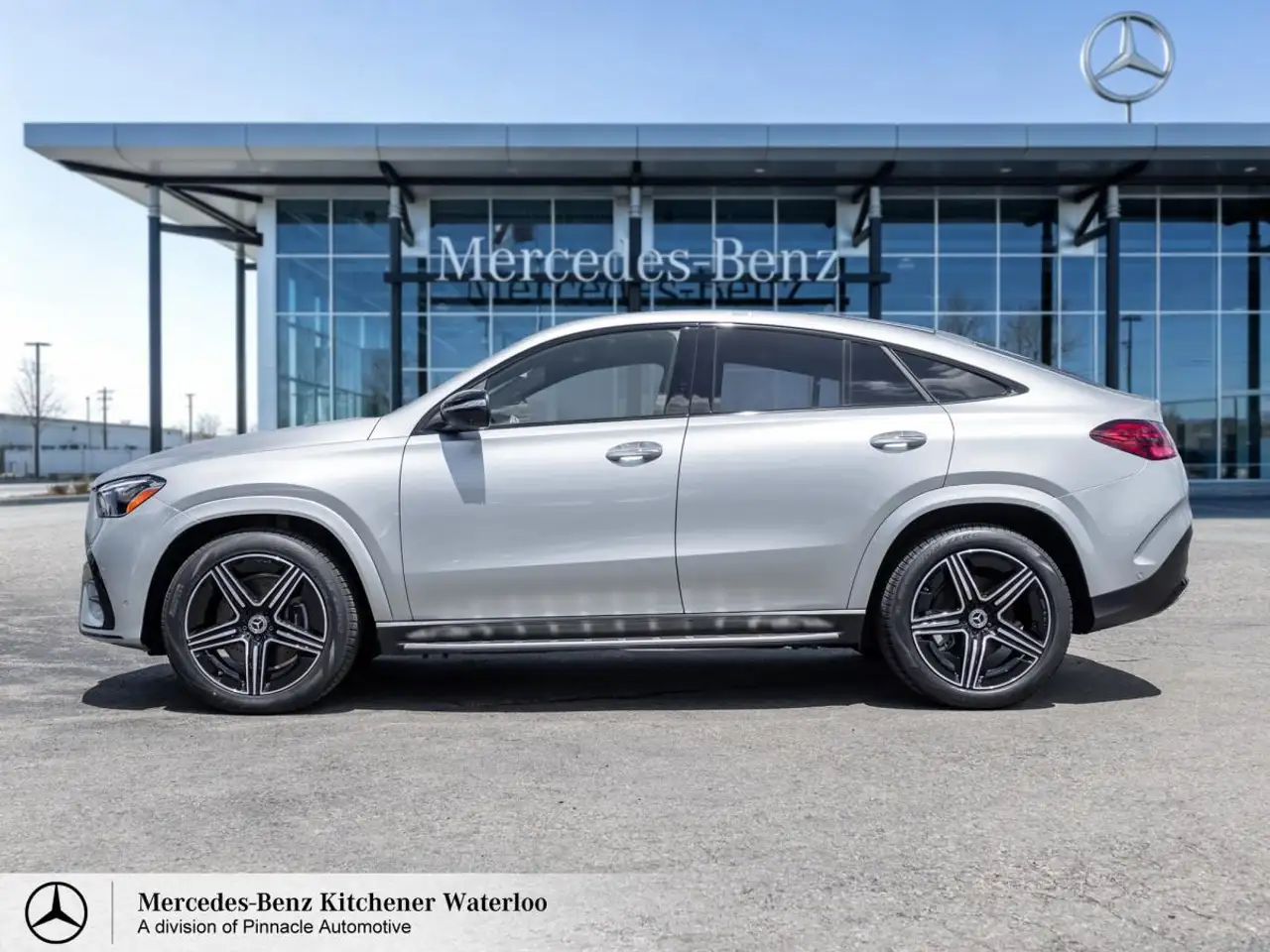 Mercedes-Benz GLE снимка Mercedes-Benz GLE