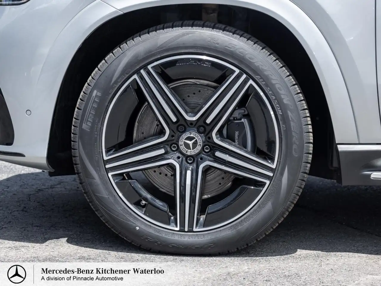 Mercedes-Benz GLE снимка Mercedes-Benz GLE