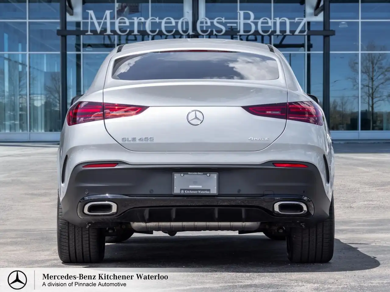 Mercedes-Benz GLE снимка Mercedes-Benz GLE