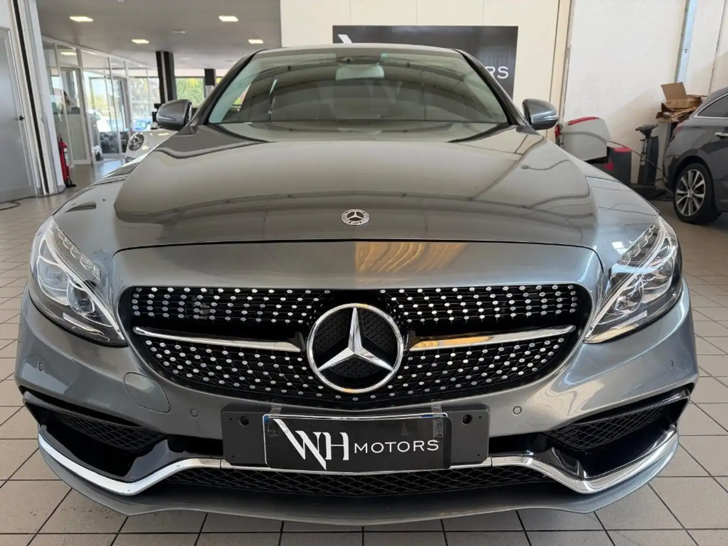 Mercedes-Benz C 220 d 4Matic Auto Premium //BELL1SS1MA// Grijs - 2
