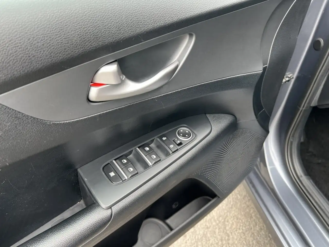 Kia Forte снимка Kia Forte
