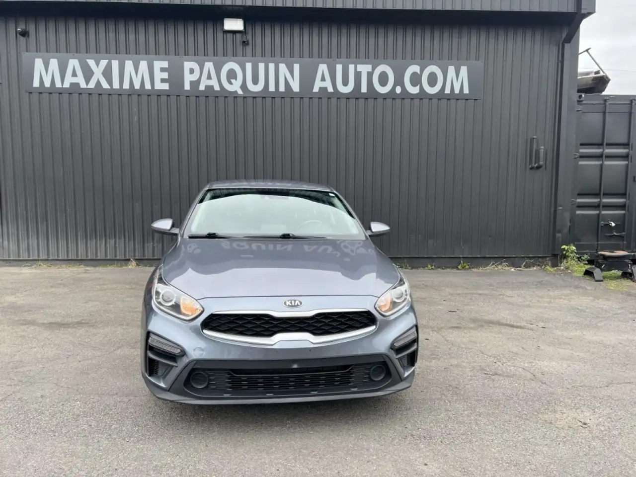Kia Forte снимка Kia Forte