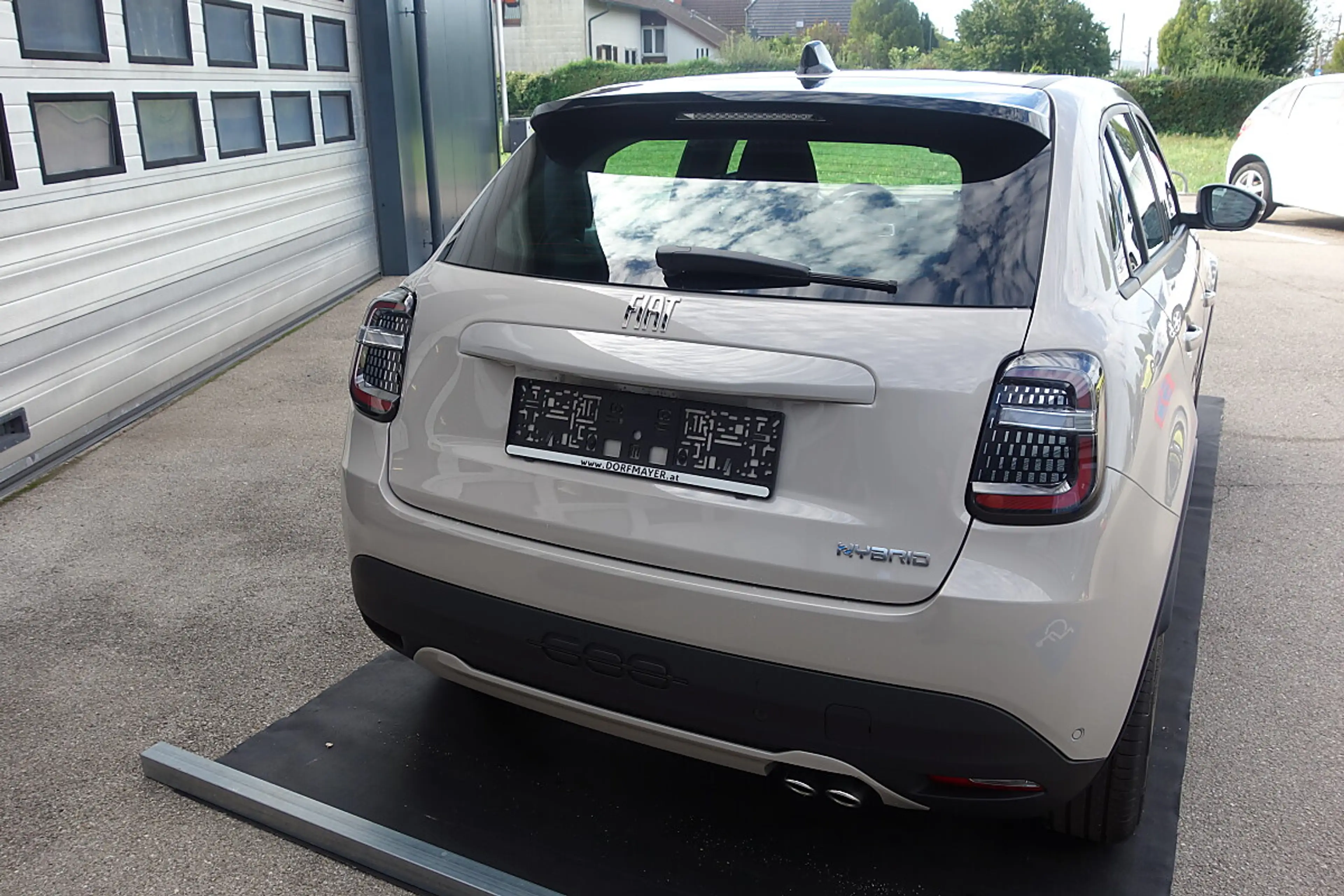 Fiat 600 T-GEN 3 Hybrid mHEV 145 6-Gang eDCT — photo 7