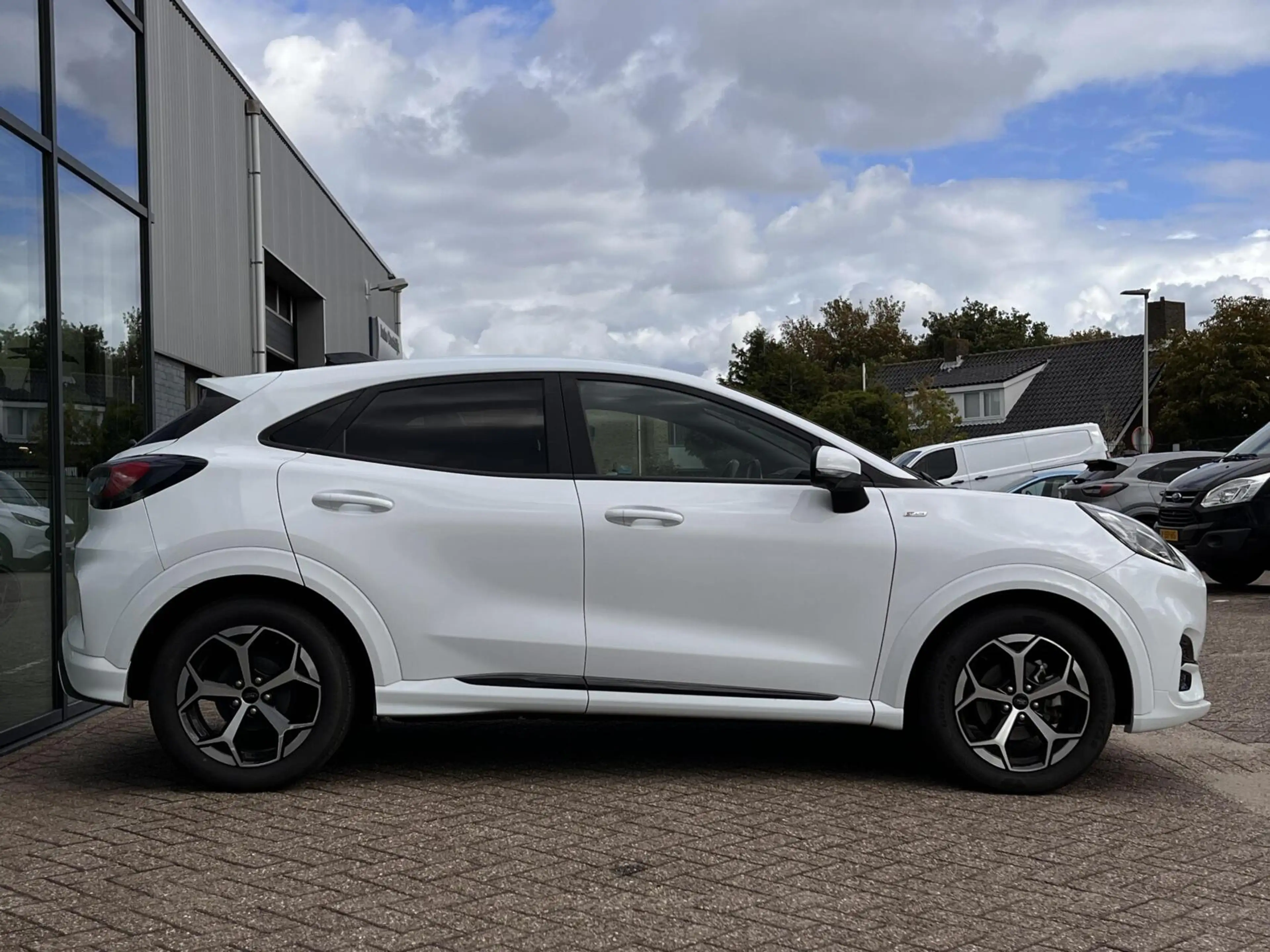 Ford Puma 1.0 EcoBoost Hybrid ST-Line 125PK Winterpack Adapt — photo 8