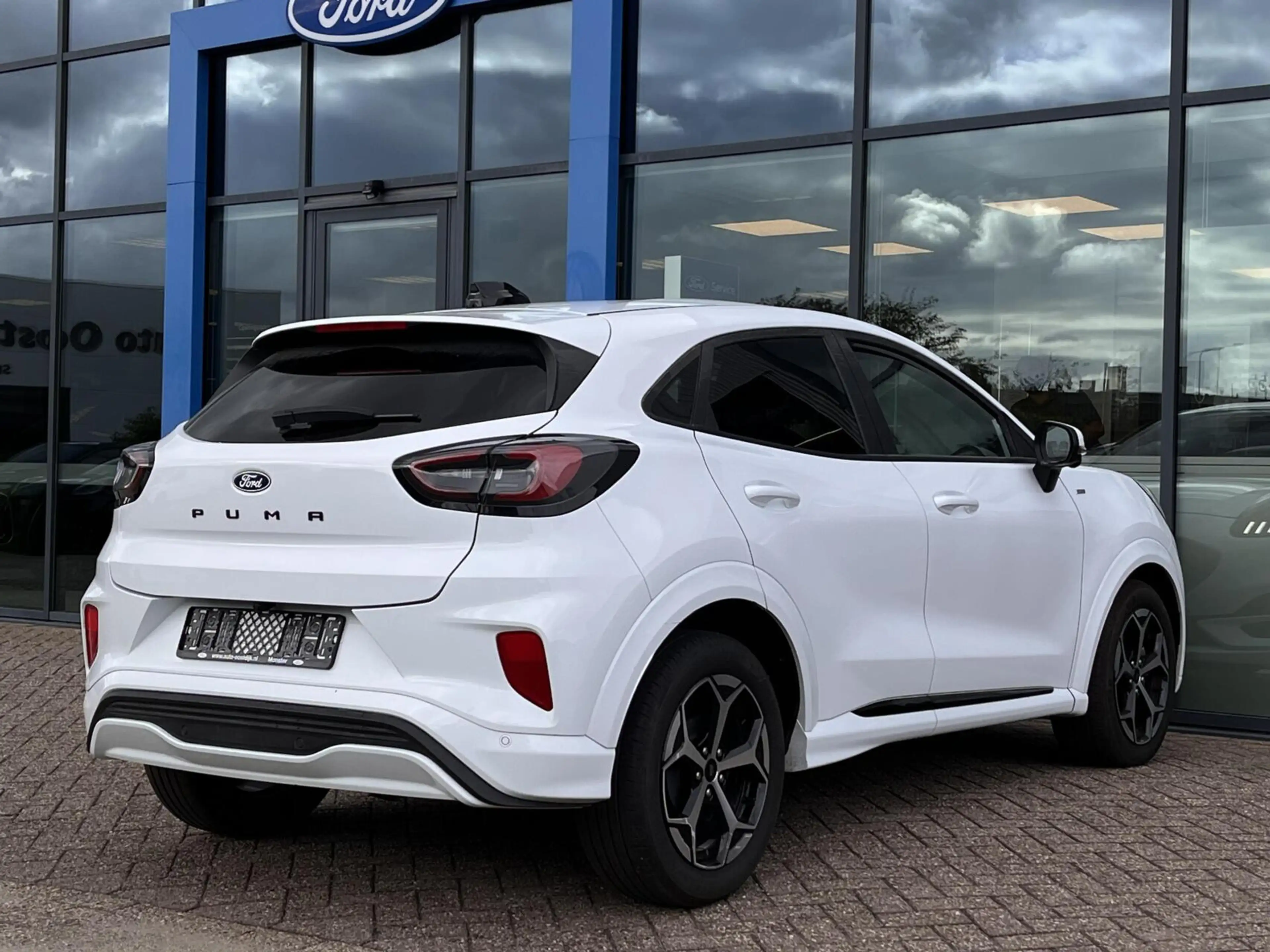 Ford Puma 1.0 EcoBoost Hybrid ST-Line 125PK Winterpack Adapt — photo 2