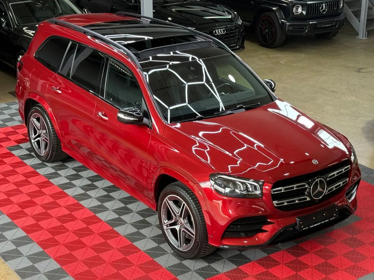 Mercedes-Benz GLS 580 AMG Pano Belüftung Exclusive Night AHK Rot - 1