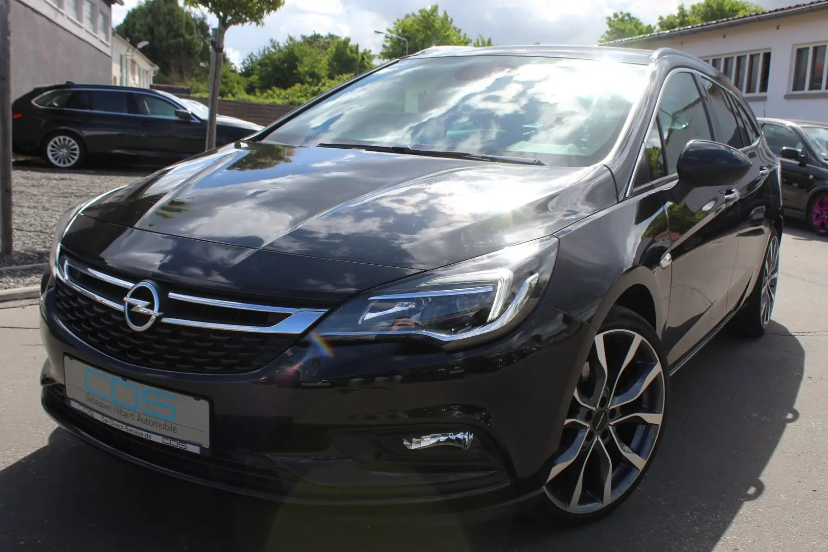 Opel Astra Dynamic 1.6 CDTI Sports Tourer +19 Zoll+AHK+RFK+ Schwarz - 2