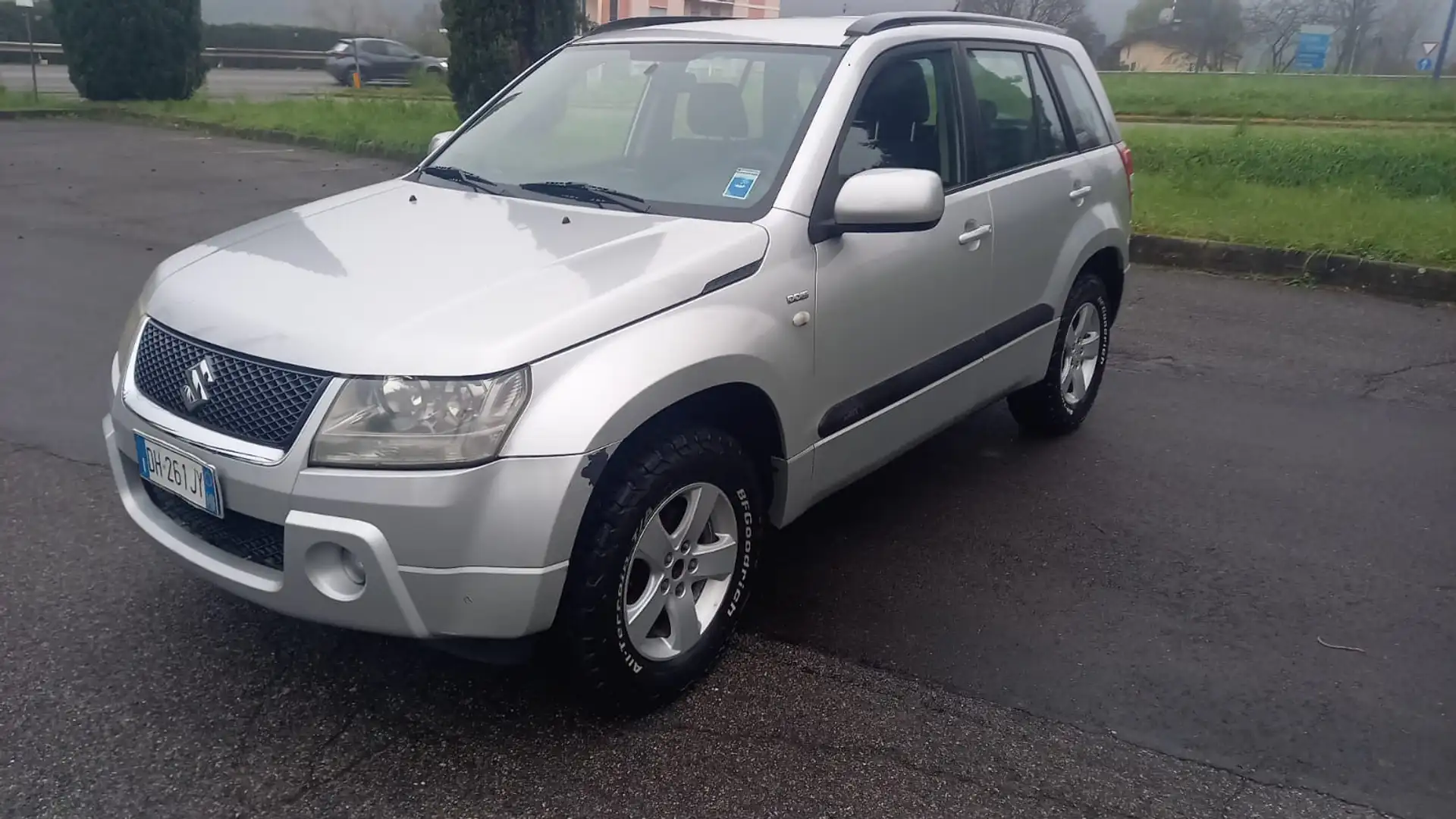 Suzuki Grand Vitara 5p 1.9 ddis Executive - 2