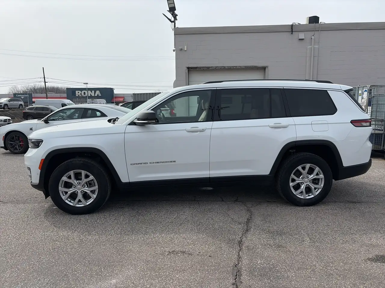 Jeep Grand Cherokee снимка Jeep Grand Cherokee