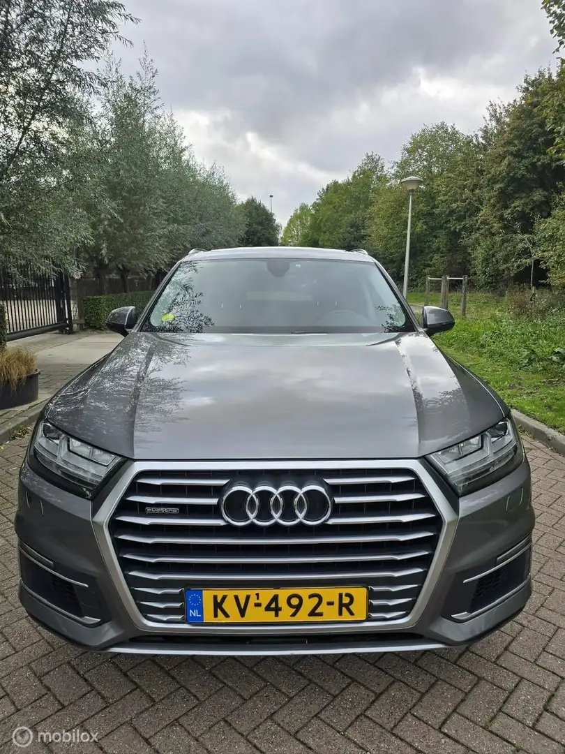 Audi Q7 3.0 TDI e-tron quattro Premium Carplay Grau - 2