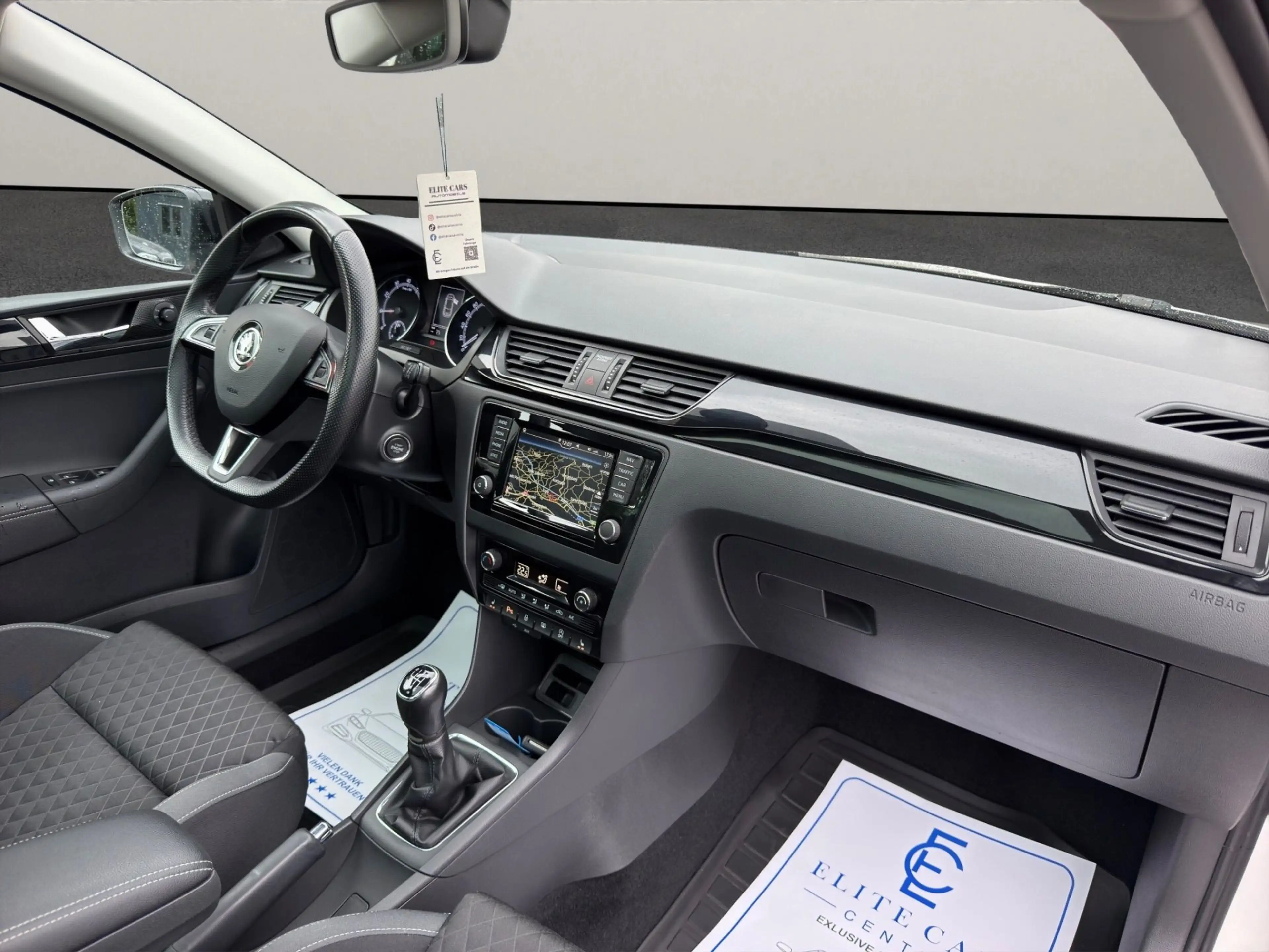 Skoda Rapid/Spaceback 1.0 TSI SPACEBACK LINE / PANOGLAS / TEMPOMAT / RÜ — photo 10