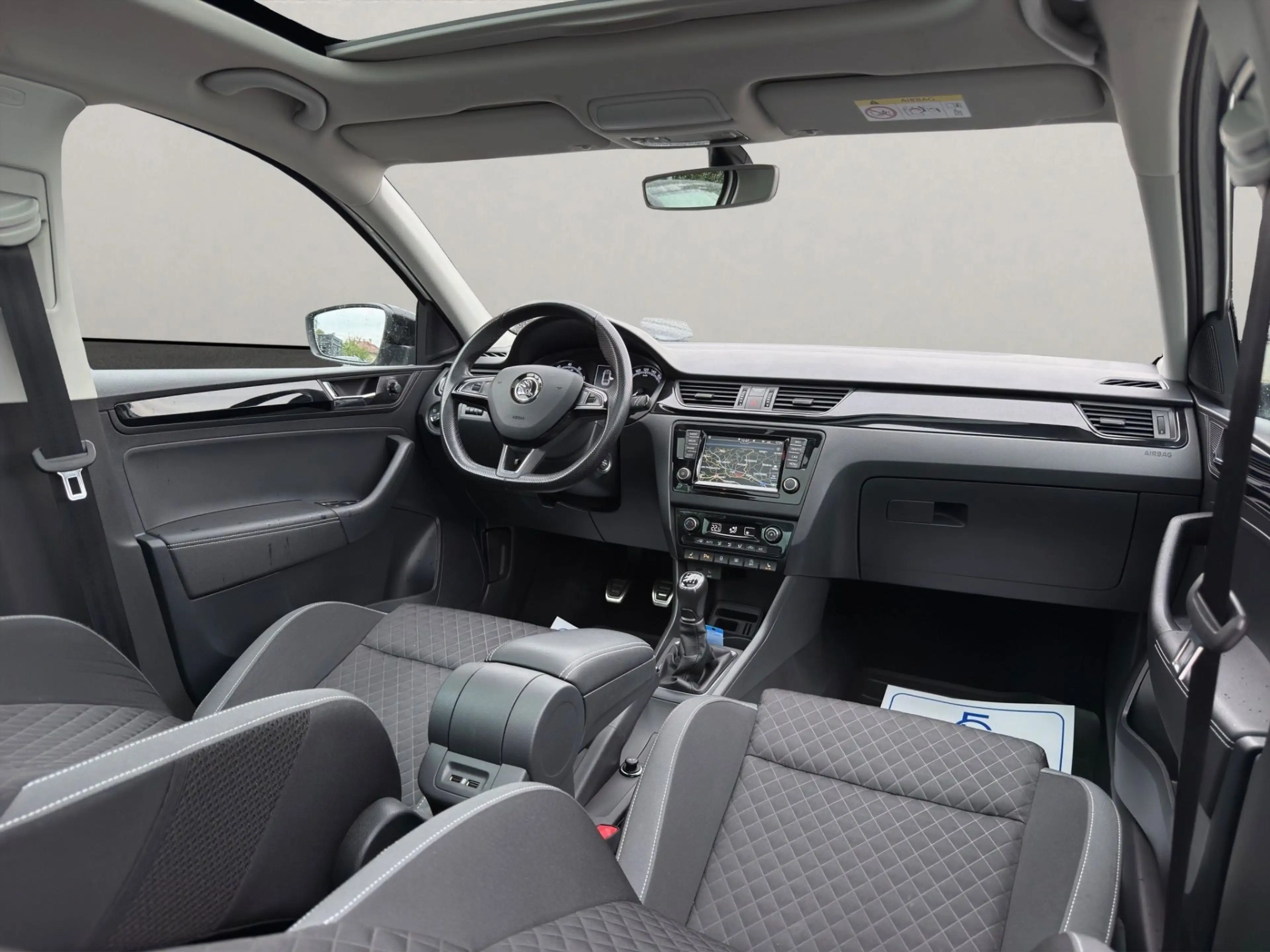 Skoda Rapid/Spaceback 1.0 TSI SPACEBACK LINE / PANOGLAS / TEMPOMAT / RÜ — photo 11