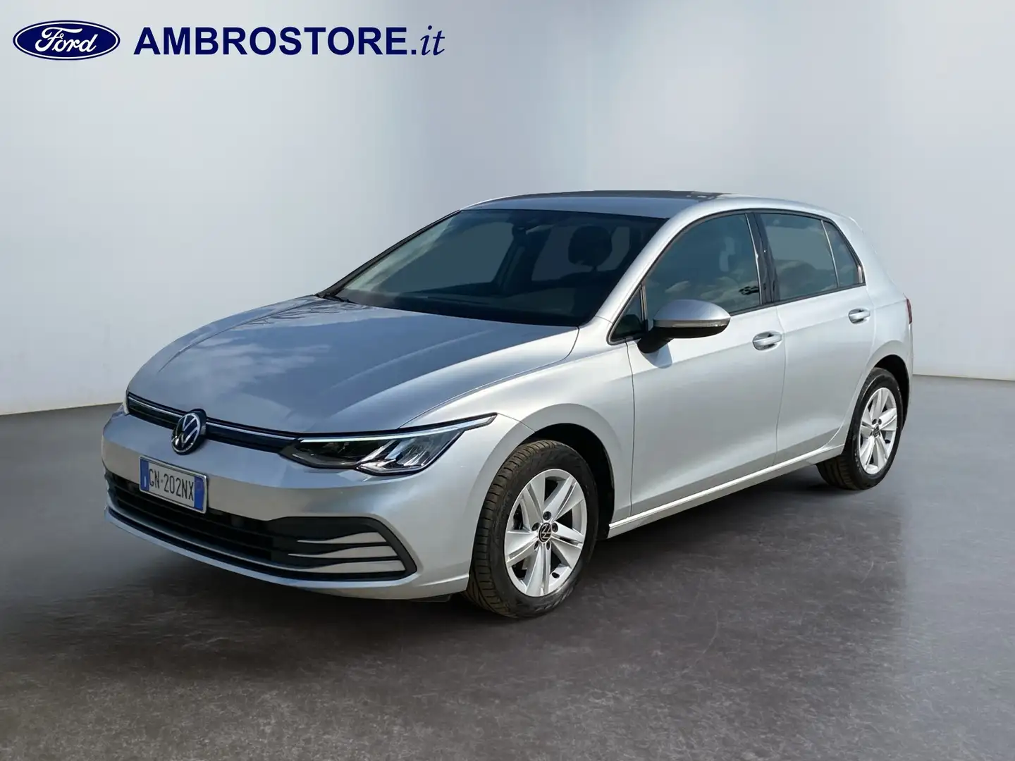 Volkswagen Golf VIII 2020 - Golf 1.0 etsi evo Life 110cv dsg Argento - 1