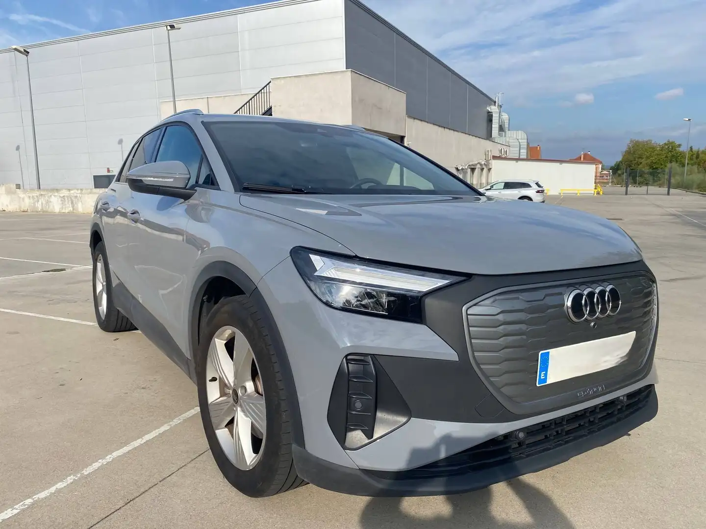 Audi Q4 e-tron Q4 e-tron 35 Advanced 55KWh Advanced Gris - 2