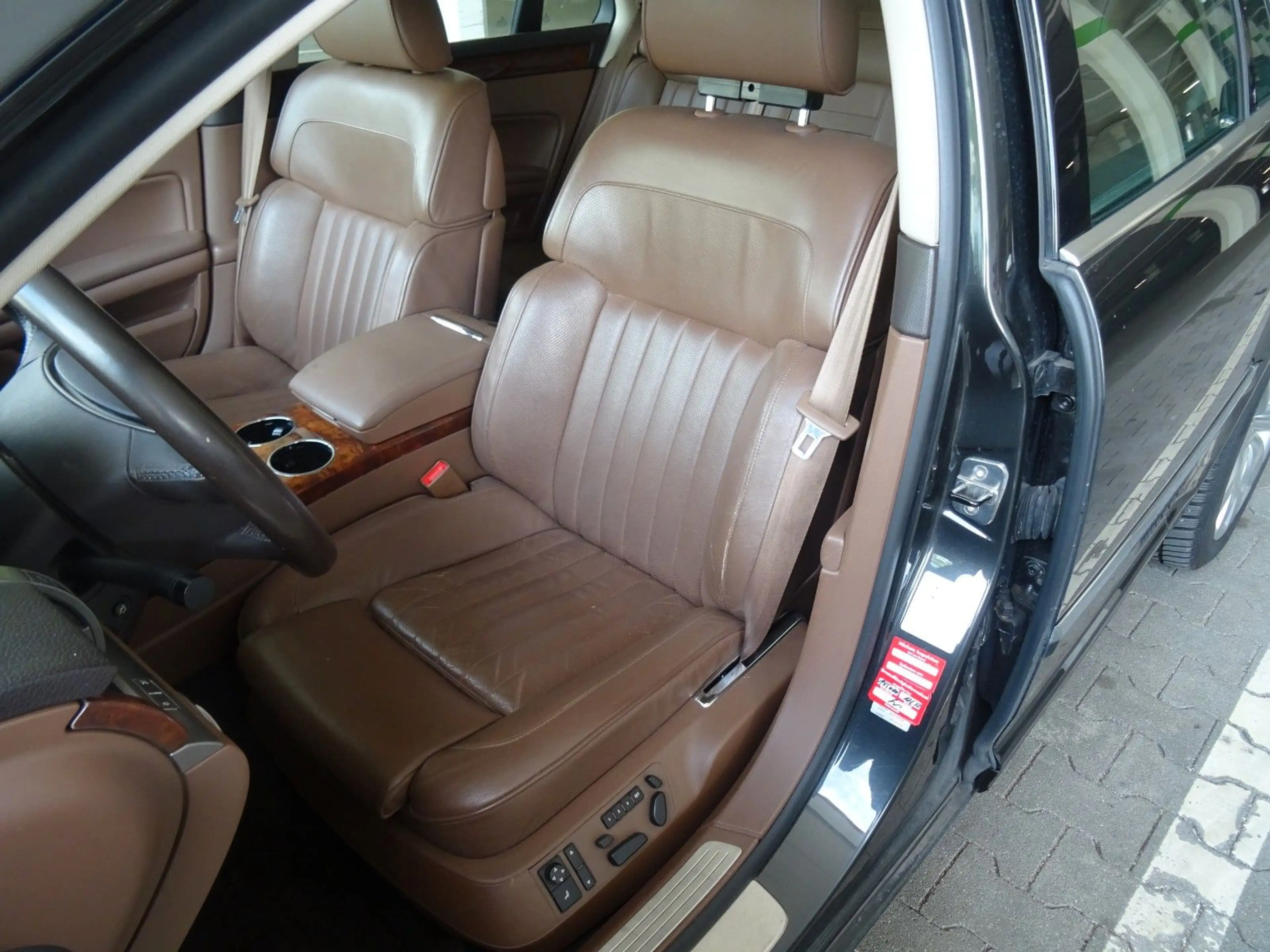 Volkswagen Phaeton V6 TDI 5-Sitzer 4Motion-Top Ausstattung — photo 10
