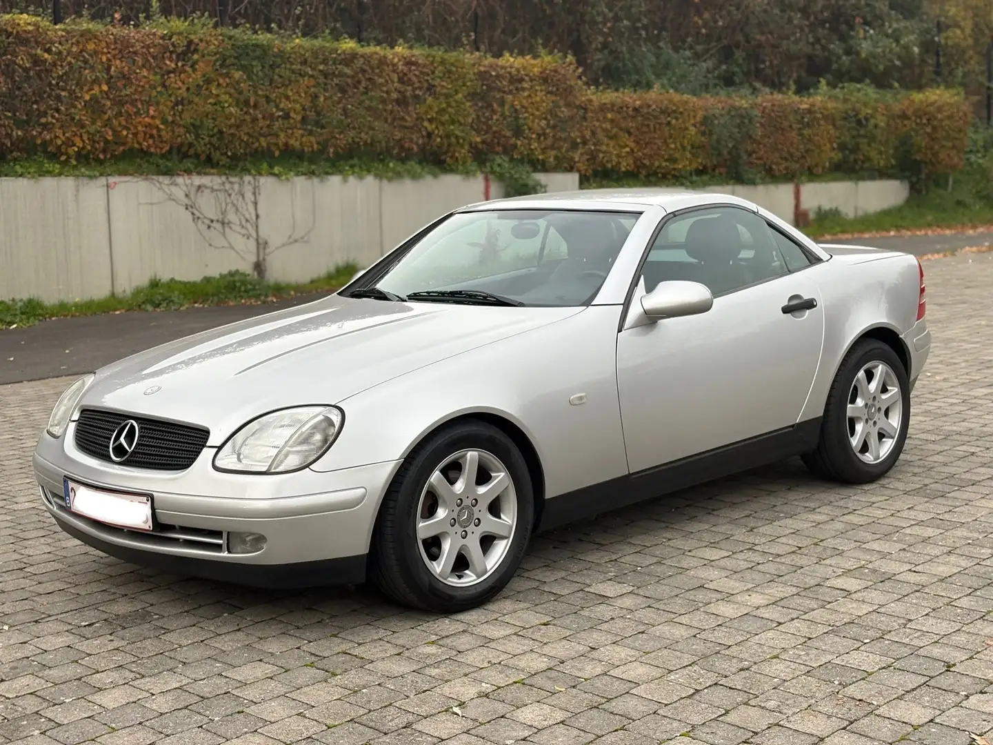 Mercedes-Benz SLK 200 108,000kms * Cuir + Clim * - 2