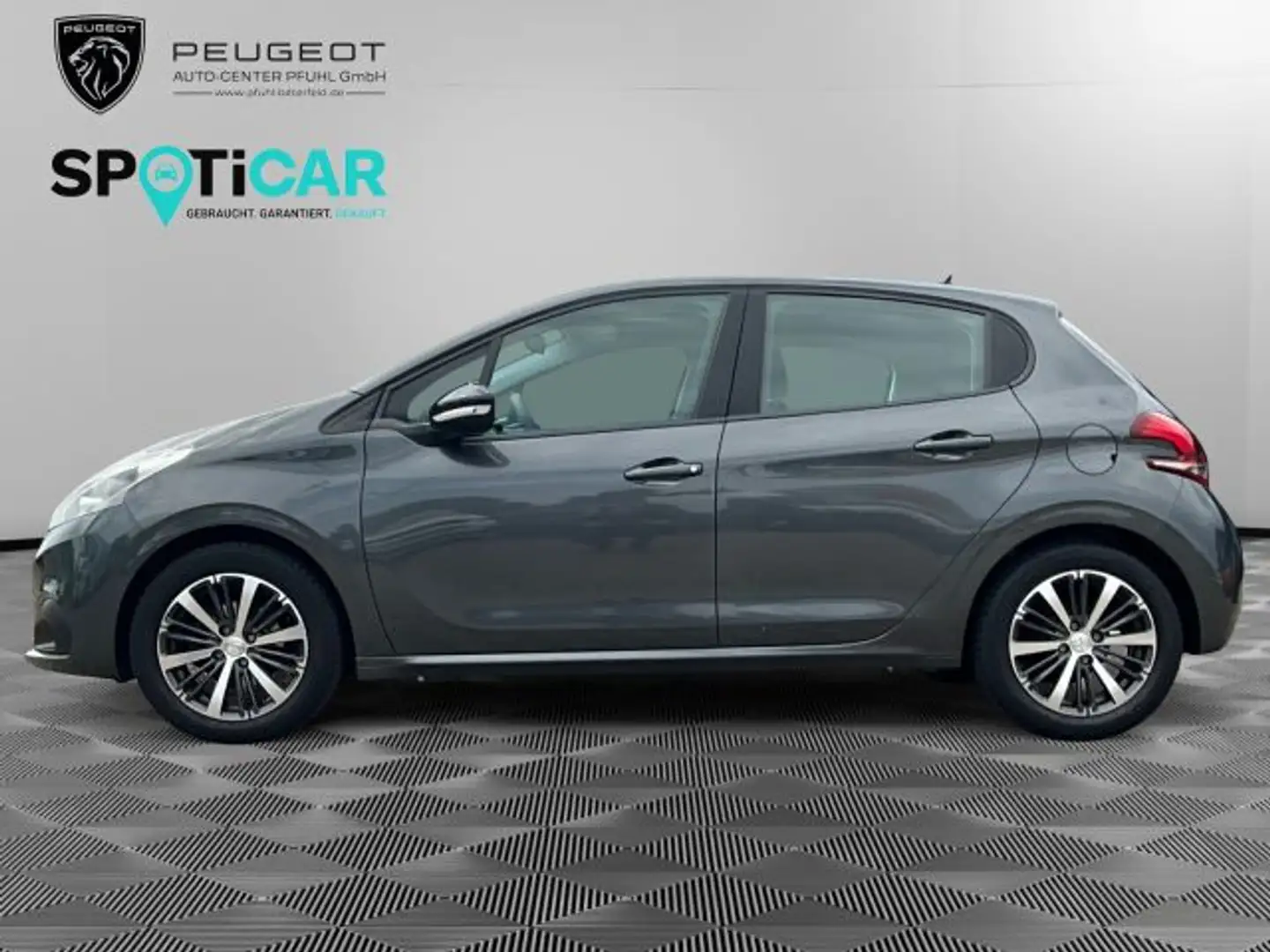 Peugeot 208 PureTech 82 Start & Stop Active Grau - 2