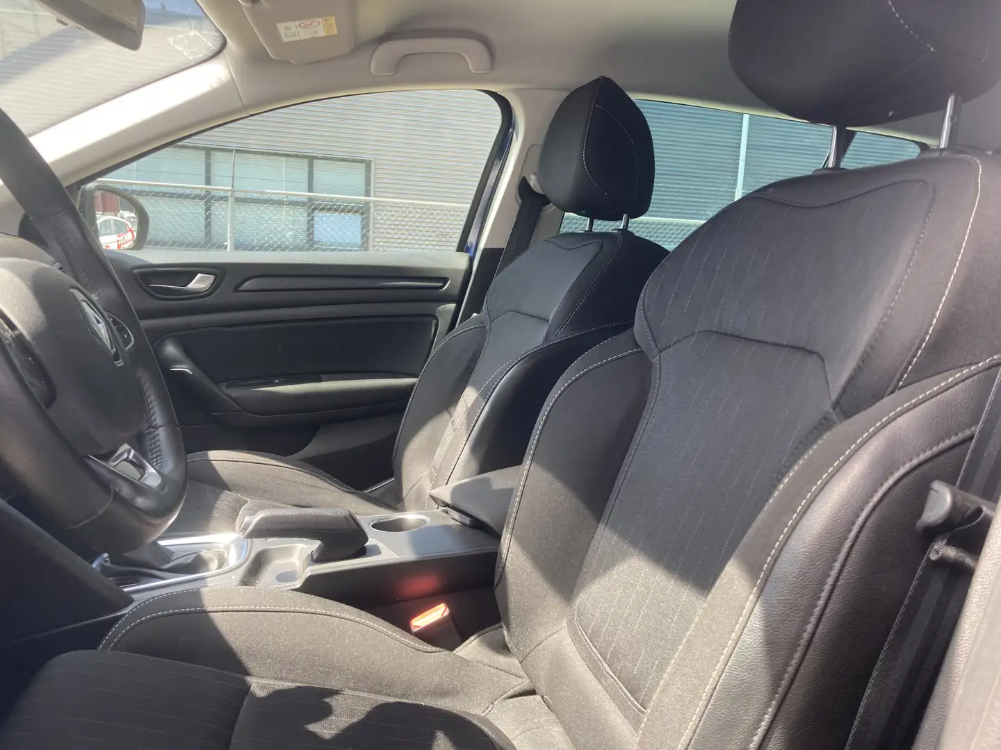 Renault Megane Estate 1.3 TCe Limited Apple carplay | Aut | Cruis Azul - 2